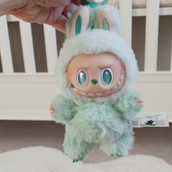 (Serenity) Authentic Pop Mart Big Into Energy Labubu - Open Box - Picture 13 of 17